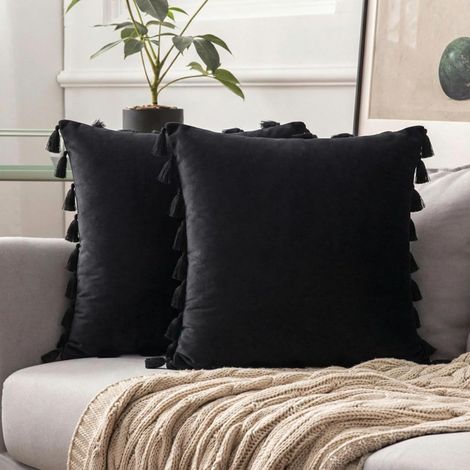 JSSEVN - Cushion Cover 45 x 45 cm, Set of 2 Plain Black Cushion Covers with Fringes, Minimalist Nordic Style Velvet Decorative Square Pillowcase (1/5)