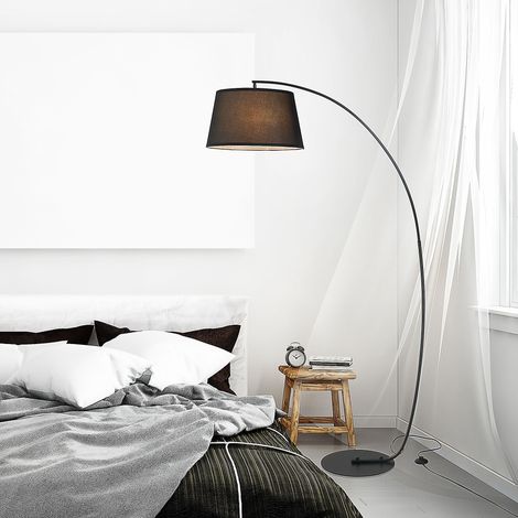 Lámpara de pie arqueada con pantalla de tela, base metálica e interruptor de pie, Ø47 x 105 x 190 cm, negra. (1/5)