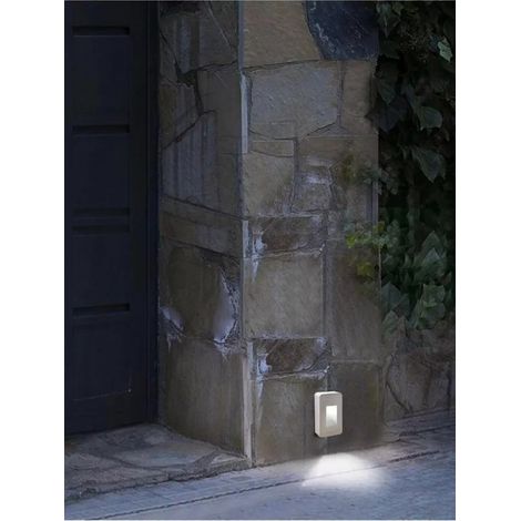 Applique Led Luce Bianca Faretto 12 W Segnapassi A Muro Esterno Bianco Ip65 Es62 (1/4)