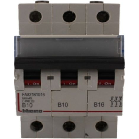 Interruttore magnetotermico 3 poli 10+10+16A  Bticino