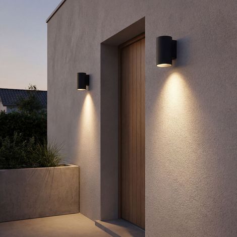 LedsC4 Cosmos - Aplique de Pared Exterior LED 36W y 2367lm con Luz Cálida 3000K. Diámetro 14.4cm. Estructura de Aluminio. Uso Exterior IP66. Color Gris
