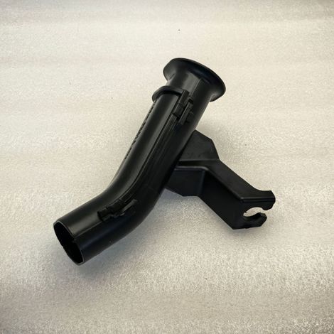 16554-3BB0A is suitable for the small air intake pipe of Nissan Sunny N17Z models (2014-2019). (1/4)