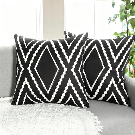 CCYKXA 2er-Set wasserdichte Kissenbezüge mit geometrischem Muster, Schwarz, 45 x 45 cm, wasserdichter Outdoor-Kissenbezug, Boho-Azteken-Kissenbezug (1/5)