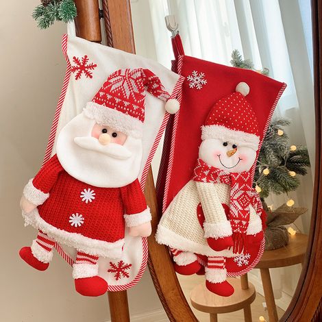 Grandes Chaussette de Noël (45x28cm) 2PCS Chaussette de Noël Personnalisé Chaussettes de Noël Sac Chaussettes Noël a Suspendre Père Noël Bonhomme De Neige Cheminée Sapin pour Décoration Noel (1/5)