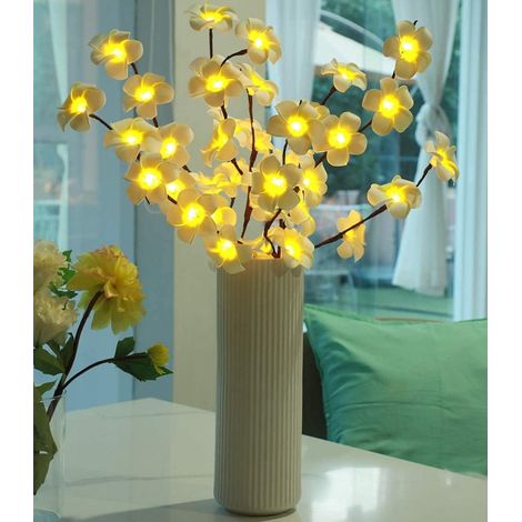 ZOLGINAH Paquet de 2 Artificielles Plumeria Fleurs Branche d'arbre Décorative Lumières, 30 Pouces Frangipanier Bouquet pour Maison Vase Fête Noël Intérieur Extérieure Décoration (Jaune) (1/4)
