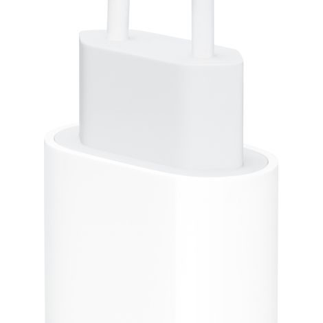 Alimentatore Apple da 20 W con porta USB-C, standard europeo, colore bianco.