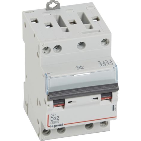 Disjoncteur DX³6000 10kA à vis 4 Pôles 400V 32A courbe D pour peigne HX³ optimisé LEGRAND 408129 (1/2)