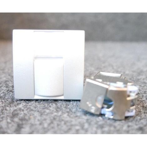 Prise reseau RJ45 Cat6 FTP couleur aluminium porte-etiquette + volet 45x45mm S-one ALTIRA