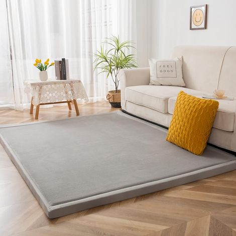 Tapis en Velours Corail, de 3 cm d'épaisseur, antidérapant, à Poils Courts et Moelleux, Moderne, Doux, Parfait pour Le Yoga, l'exercice et Ramper (Gris, 150 x 200 cm) (1/5)