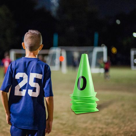 10 cônes d'entraînement football numérotés 0 à 9, 23 cm, vert fluo, marqueurs de terrain polyvalents (1/5)