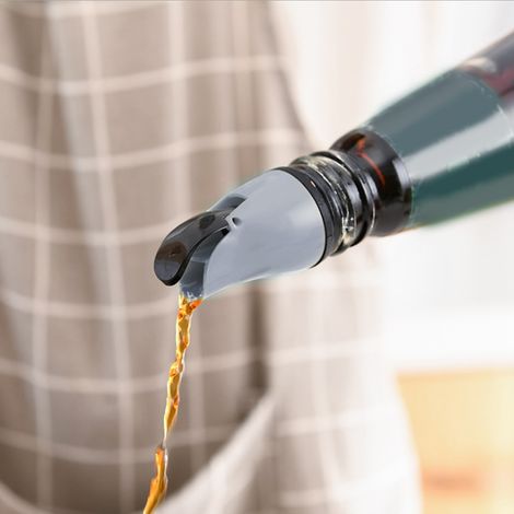 Lot de 2 bouchons verseurs pour bouteilles d'huile, de vin, de sauce soja et de vinaigre - Accessoire de cuisine gris (1/5)