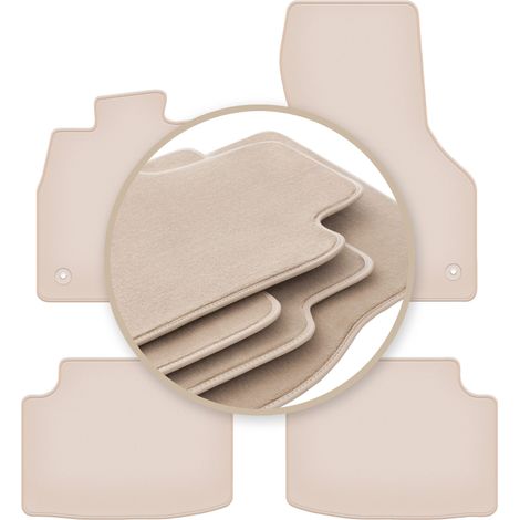 Tapis beiges PREMIUM pour : Skoda Octavia III liftback, berline, variante, break 2012-2020 (1/5)