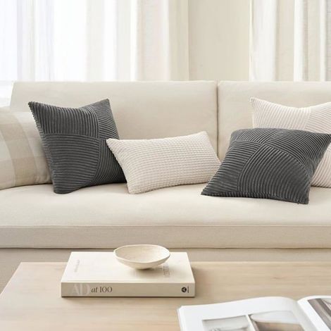 Housse de Coussin 35x35 Gris Foncé en Velours Côtelé Super DouxHousse Coussin Decoratif Gris Foncé 35 x 35 cm (Lot de 2) (1/4)