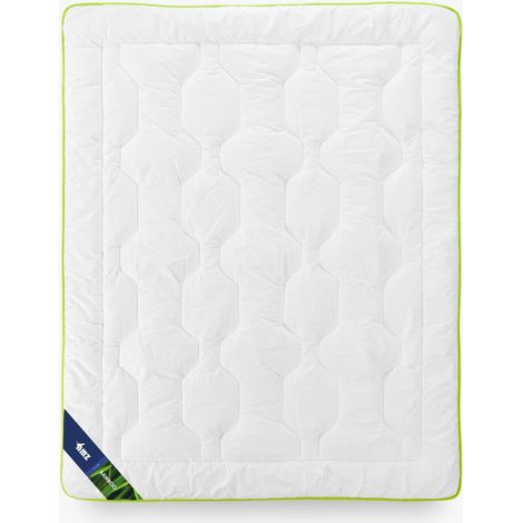 Piumino per tutte le stagioni 220x200 AMZ Bamboo Classic (1/4)