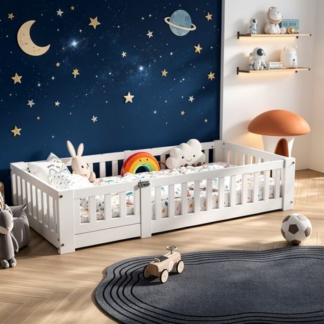 Lit enfant 120×200cm,panneau de porte amovible,lit au sol avec barrières de sécurité,lit simple renforcé, style moderne, Sommier à lattes,pour garçons et filles, Bois de pin, Blanc