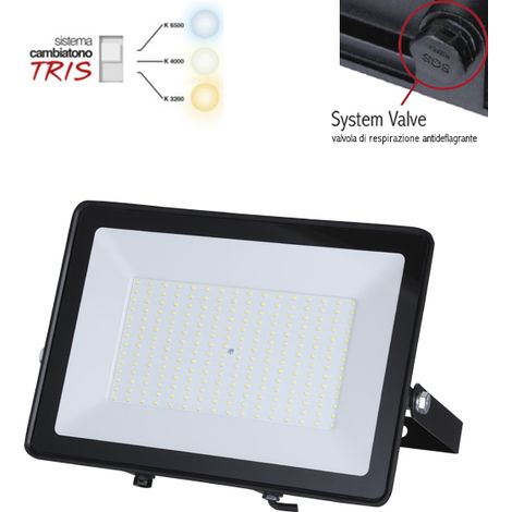 Proiettore LED ECO Tabled per pannello fotovoltaico 200W
