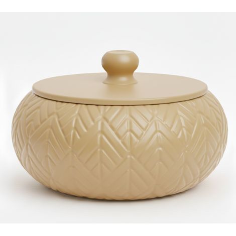 Scatola portagioie beige con coperchio decorativo per la toeletta.