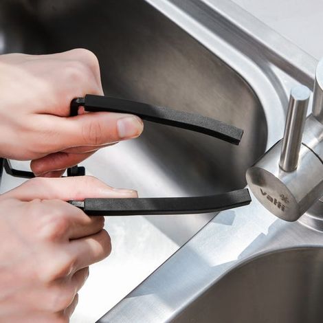 Cestino portaspugna nero per lavello da cucina sospeso, supporto portaoggetti per rubinetto non forato (1/3)