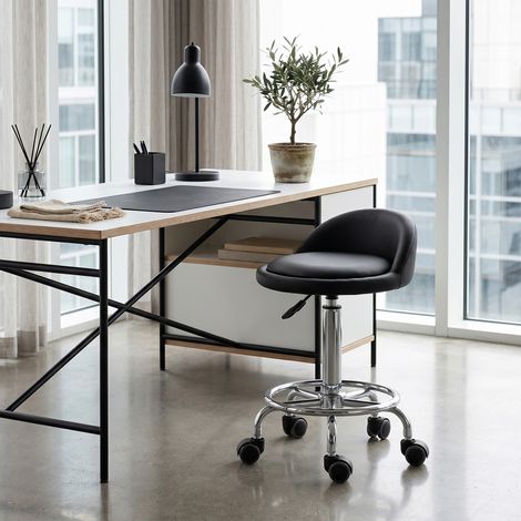 Tabouret à roulettes avec dossier, hauteur réglable de 57 à 72 cm, pivotant, idéal pour le bureau, le salon de coiffure et le massage. (1/5)