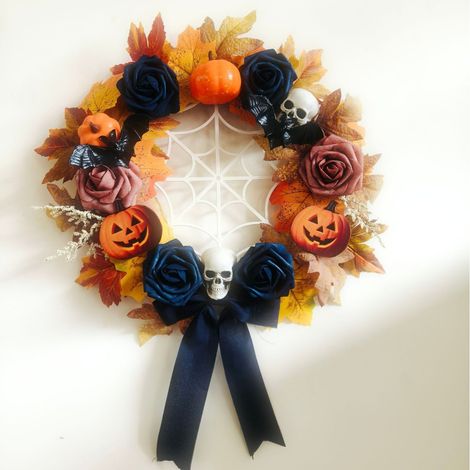 Couronne de porte d’entrée Halloween 40×40 cm, décor citrouille, crâne, rose artificielle, feuilles d’érable (1/3)