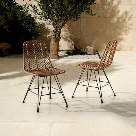 2er-Pack Emi Rattan/Schwarz Ess- oder Gartenstühle (1/5)