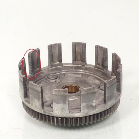 [PRODUIT D'OCCASION] Cloche d embrayage origine pour moto Suzuki 650 SV 1999 à 2002 (1/3)
