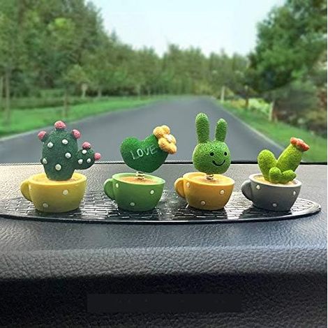 Décoration de tableau de bord de voiture, petite plante verte cactus en pot, idéale pour le printemps, le bureau ou la cabine d'un petit véhicule. Décoration intérieure pour petit appareil. (1/3)