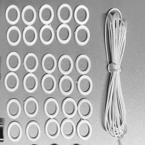 Kit d'accessoires pour stores vénitiens : cordon blanc de 2 mm (20 mètres), anneaux romains blancs (50 pièces).