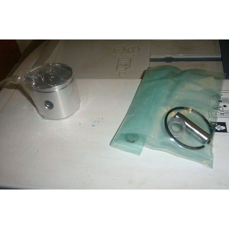 PISTONE SPINOTTO FASCIA MOTOSEGA ECHO CS305 CS310 ORIGINALE 021015061 (1/2)