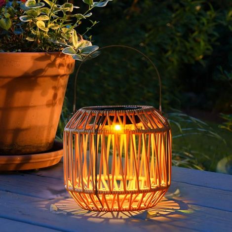 Lampe solaire extérieure suspendue en rotin avec éclairage étanche pour balcon véranda allée terrasse camping et jardin (1/4)
