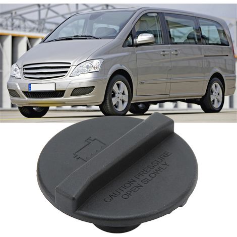 Der schwarze Kühlerdeckel passt für Mercedes-Benz W639 Vito 3.2L 2006-2010 (OE: 9065010015). (1/5)