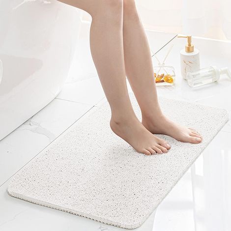Non-slip bath mat, rectangular 60 x 40 cm, made of loofah, with drainage holes, for wet floors (white) (1/5)