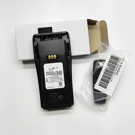 Compatible with Motorola walkie-talkie batteries GP3688, GP3188, CP040, and NNTN4851AC. (1/4)