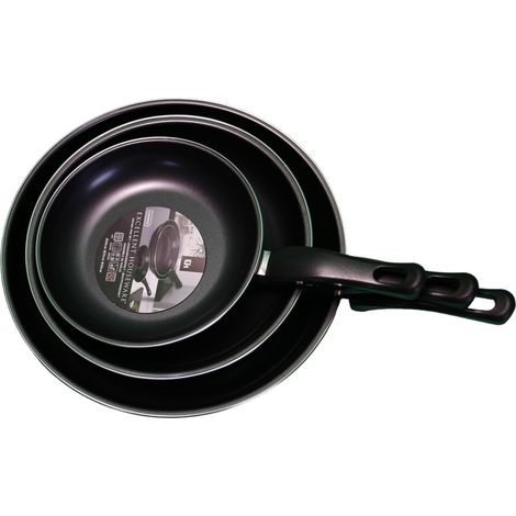 ensemble de cuisine maison 3 pièces (1/5)
