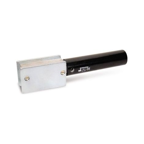 048980  PINZA MASA MAGNETICA 500 AMP.