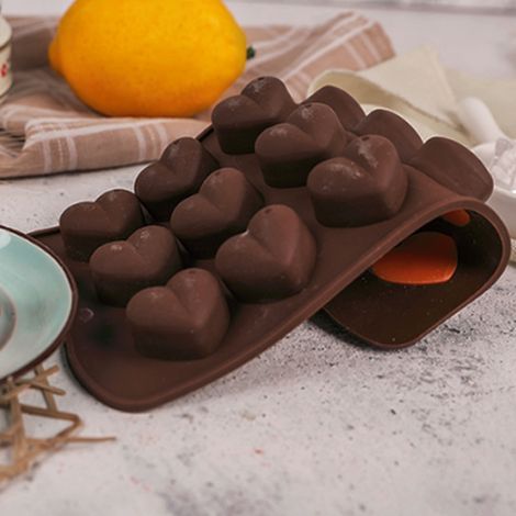 Herzförmige Silikon-Schokoladenform mit 15 Mulden, für Pralinen, Kekse und Kuchen (1/5)