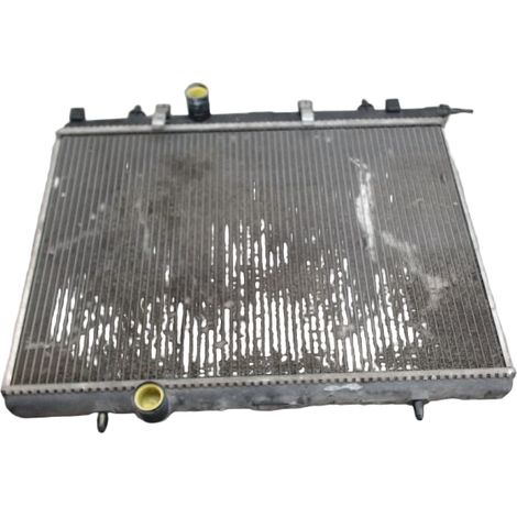 [PRODUIT D'OCCASION] Radiateur PEUGEOT 206 ♻️ Ref Oe. 1330y3 - Garantie à vie (1/4)