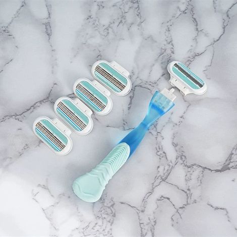 Rasoir pour femmes avec 3 lames – Pour aisselles et jambes (1 manche bleu + 4 cartouches vertes) (1/5)