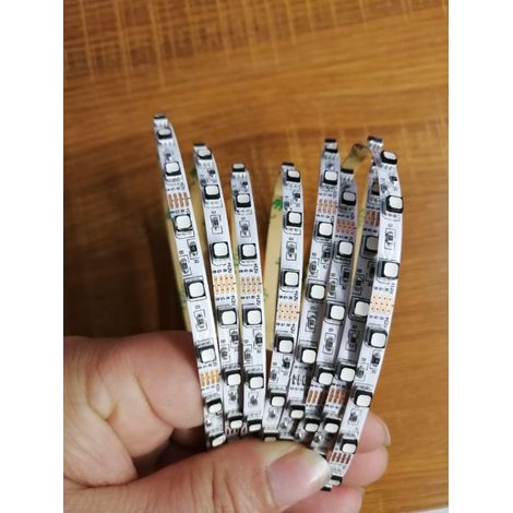 Bande lumineuse LED multicolore RGB étroite, 5 mm de large, 72 LED par mètre, 12 V RGB, bande lumineuse LED flexible de 5 mm de large, carte nue.