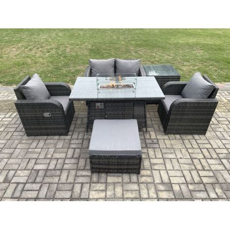 Fimous Rattan Gartenmöbel Set Gas Feuergrube Esstisch mit Beistelltisch Stuhl Liebe Sitz Sofa Fußhocker (1/5)