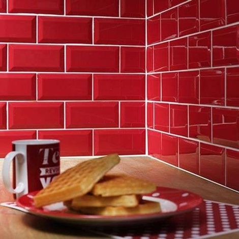 Aelle - Carrelage mur relief métro parisien uni rouge brillant 7,5x15 cmMETRO ROSSO - Vendu par boîte de 0.50 m²
