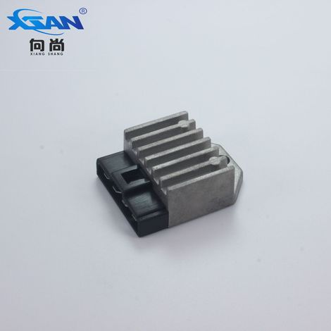 Régulateur redresseur de petite cylindrée pour motos KROSS 50 et KTM 125. (1/2)