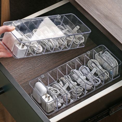 Boîte de Rangement Transparente 8 Cases pour Câbles, Économiseur d'Espace pour Organiser Câbles de Données, Boucles d'Oreilles et Bijoux (1/5)