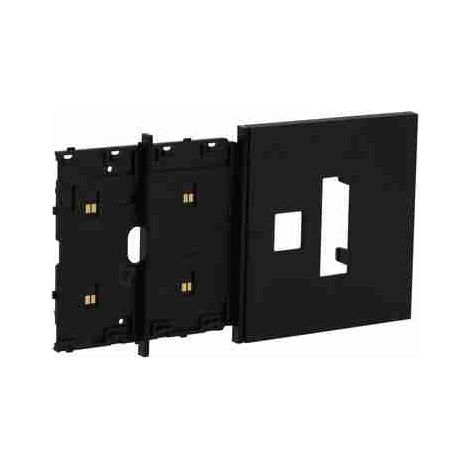 BTIKG8104M13C Cadre électrifié avec cache-prise italien + USB