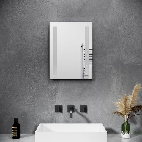 SONNI Badspiegel Badezimmerspiegel LED Beleuchtung Wandspiegel 45x60cm kaltweiß licht Wandschalter Energiesparende,IP44 (1/5)