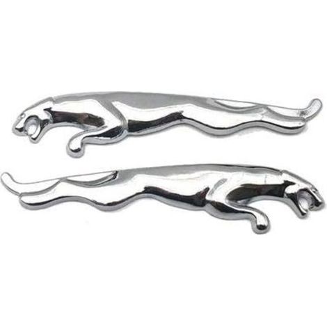 Verchromtes Metallabzeichen mit der Darstellung eines springenden Jaguars. 160 mm (1/5)
