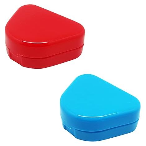 BEBUSINGOTO Paquet de 2 boîtes de retenue, conteneur de retenue avec trous de ventilation, boîte de retenue orthodontique pour prothèses dentaires, protège-dents Invisalign (rouge, bleu) (1/5)