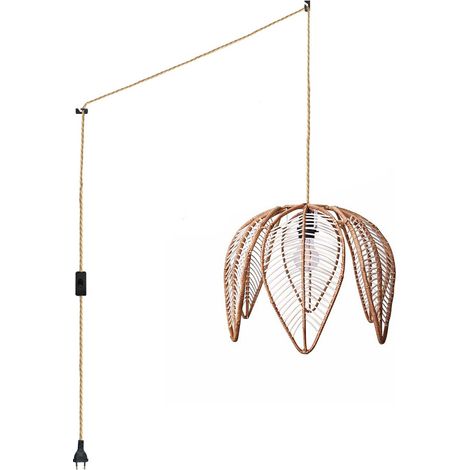 Pendelleuchte aus Rattan „Bintan“ mit Schalter und Stecker