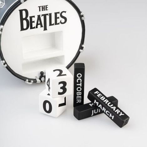 Gruppo Erik Calendario Perpetuo 3D The Beatles Musicale Resina
