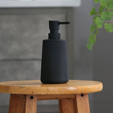 Distributeur de Savon Noir Simple - Pour Mains, Crème et Liquide Vaisselle - Usage Intensif (1/4)